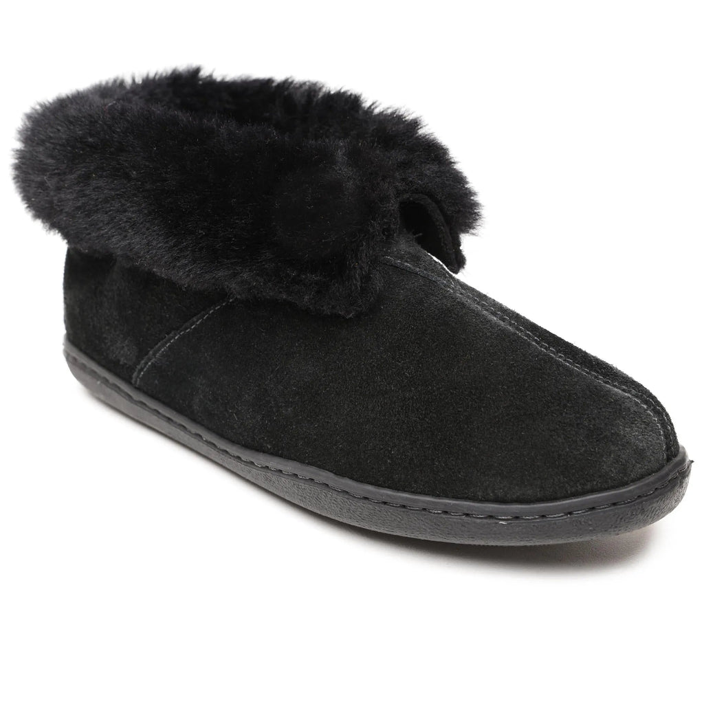 Minnetonka Sheepskin Ankle Boot - Womens Slipper Black Regular