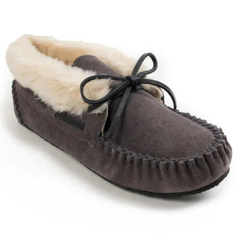 Minnetonka Chrissy Bootie - Womens Slipper Grey Regular