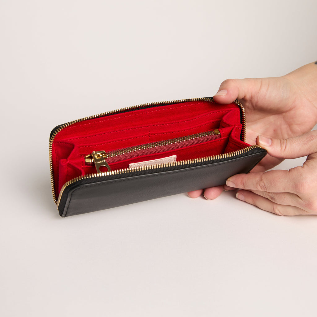 Gala Long Wallet (Black / Lipstick Red)