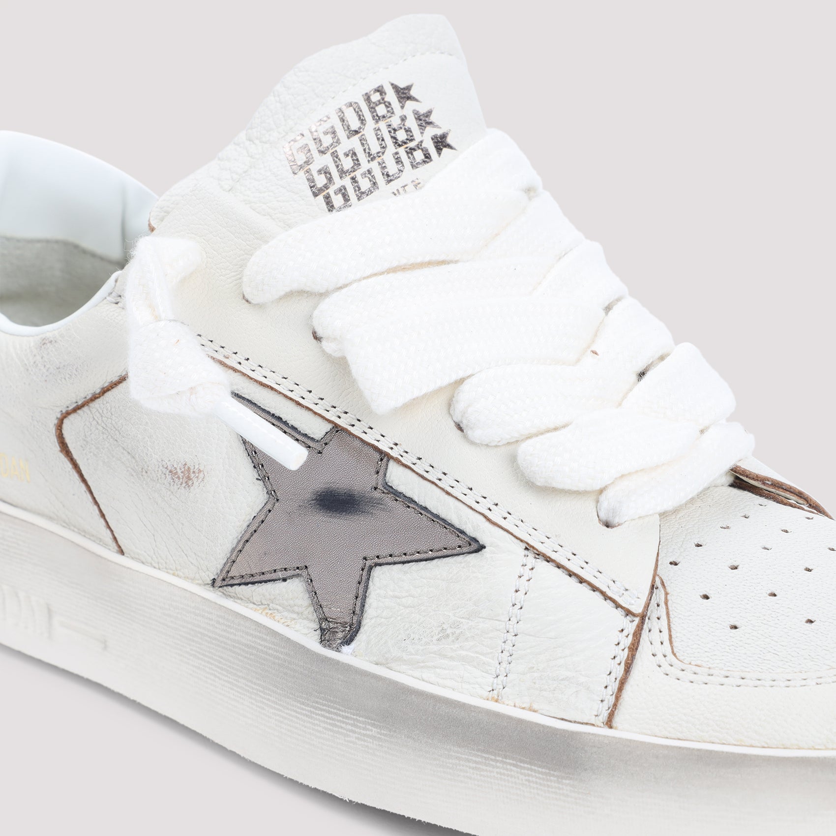 Golden Goose Stardan Sneakers Women