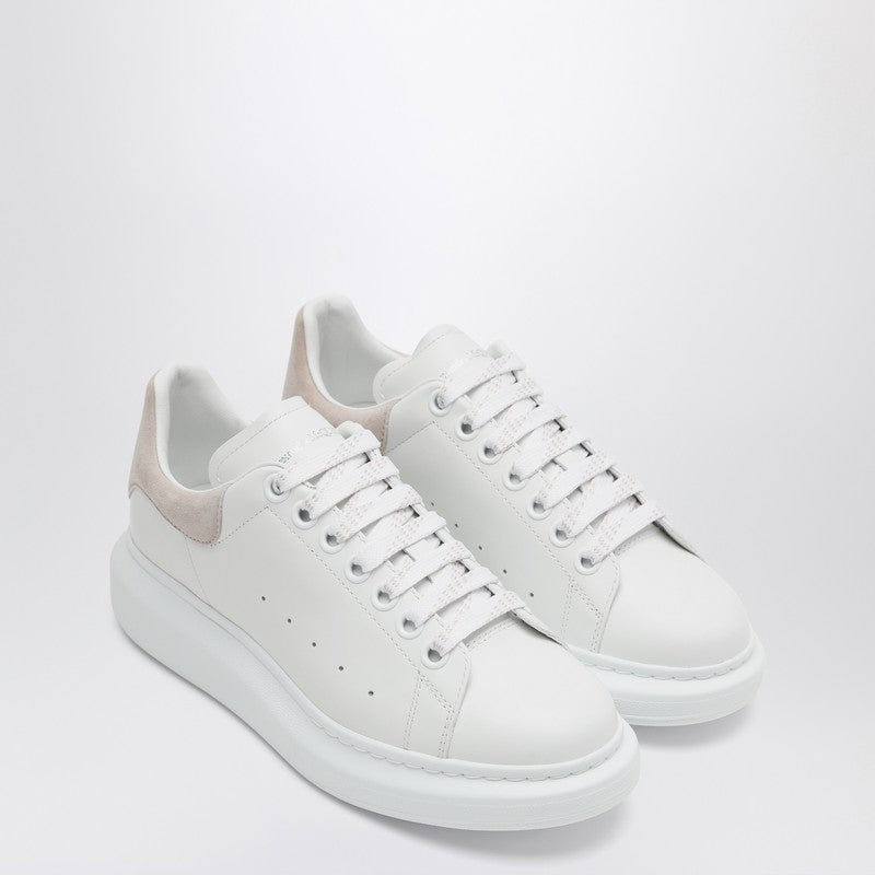 Alexander Mcqueen Oversized Sneakers In White/Patchouli Women