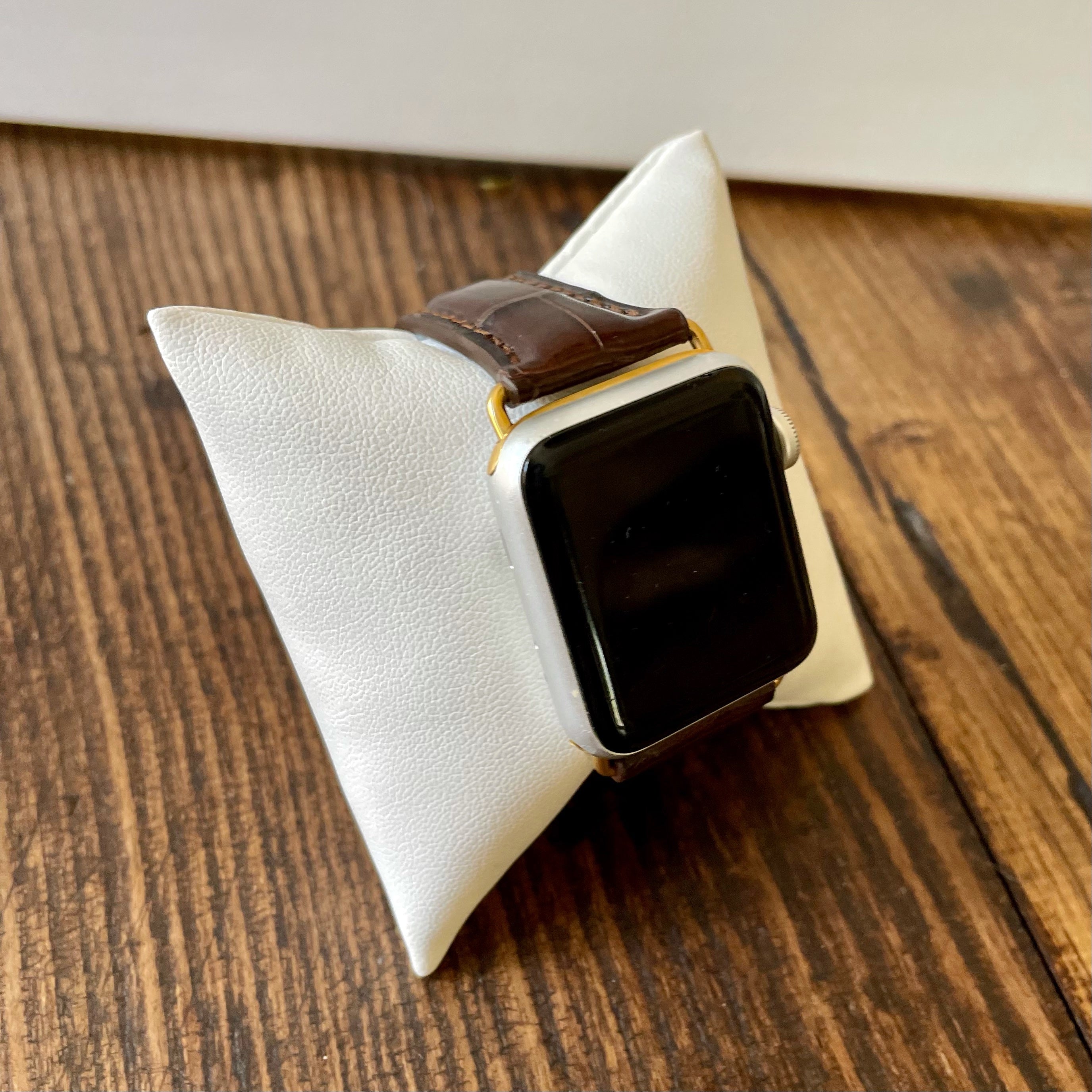 Apple Watch Band, Dark Brown Glazed Alligator