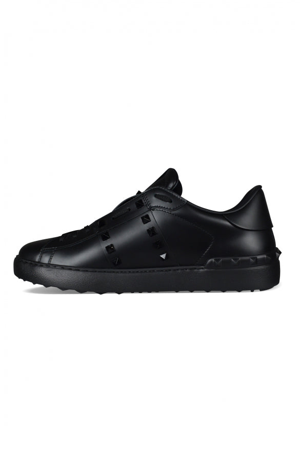 Valentino Garavani Men Rockstud 11 Untitled Sneakers