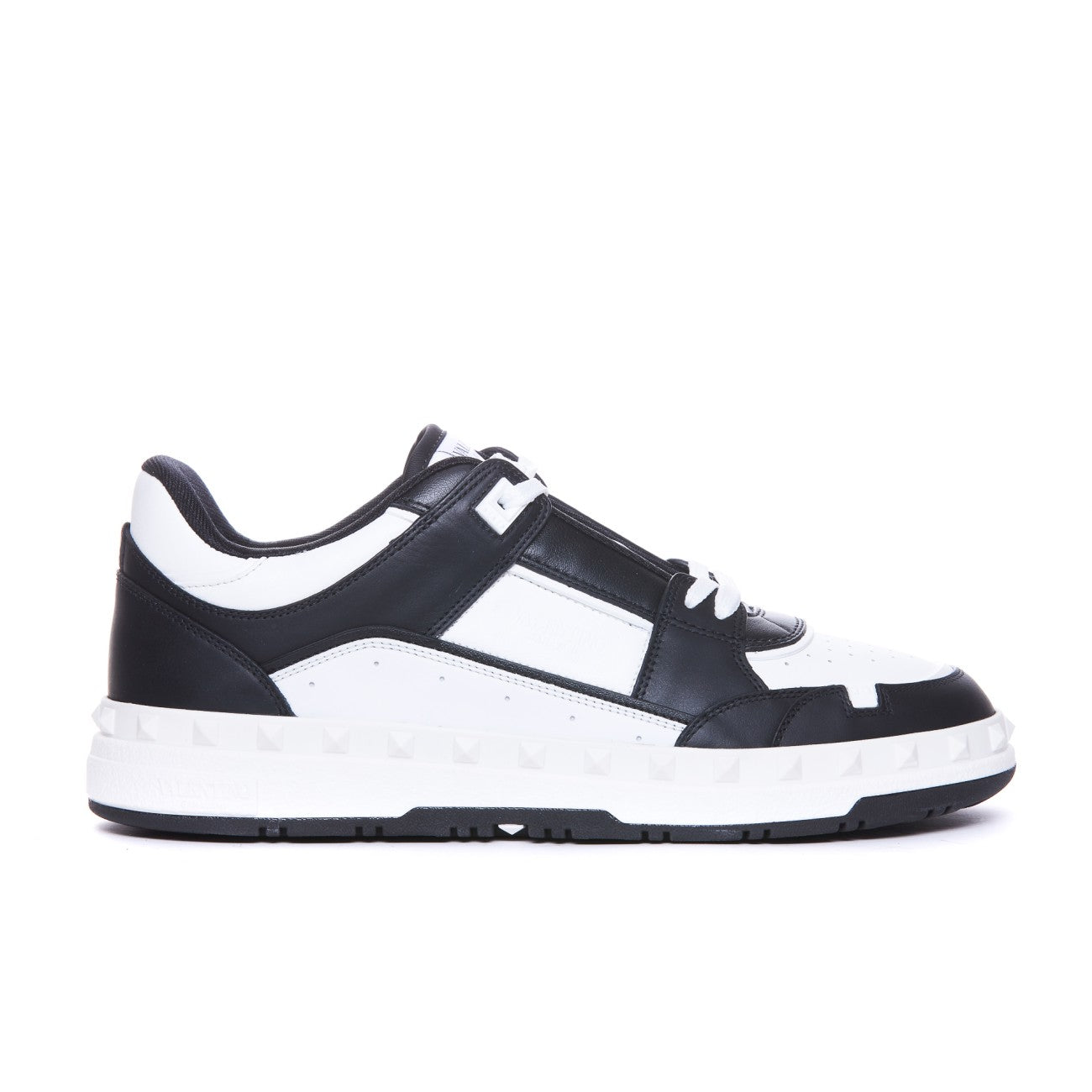 Valentino Garavani Men Freedots Sneakers