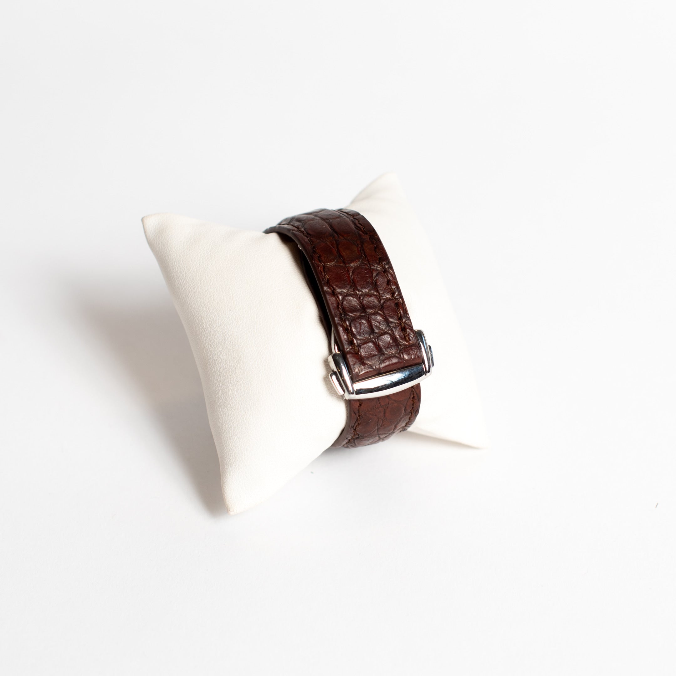 Apple Watch Band, Medium Brown Matte Alligator