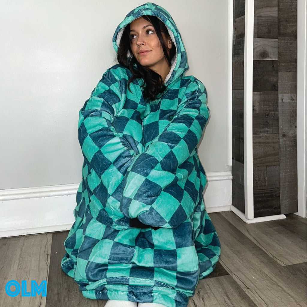 Wearable Sherpa Blanket Hoodie oversize for Kids & Adults | OLM Toys