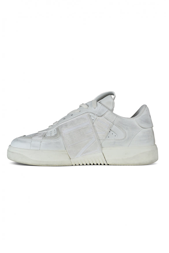 Valentino Garavani Women Sneakers Vl7n