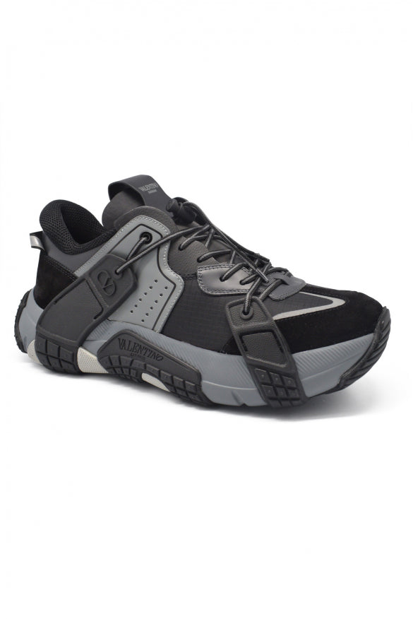 Valentino Garavani Men Wod Sneakers